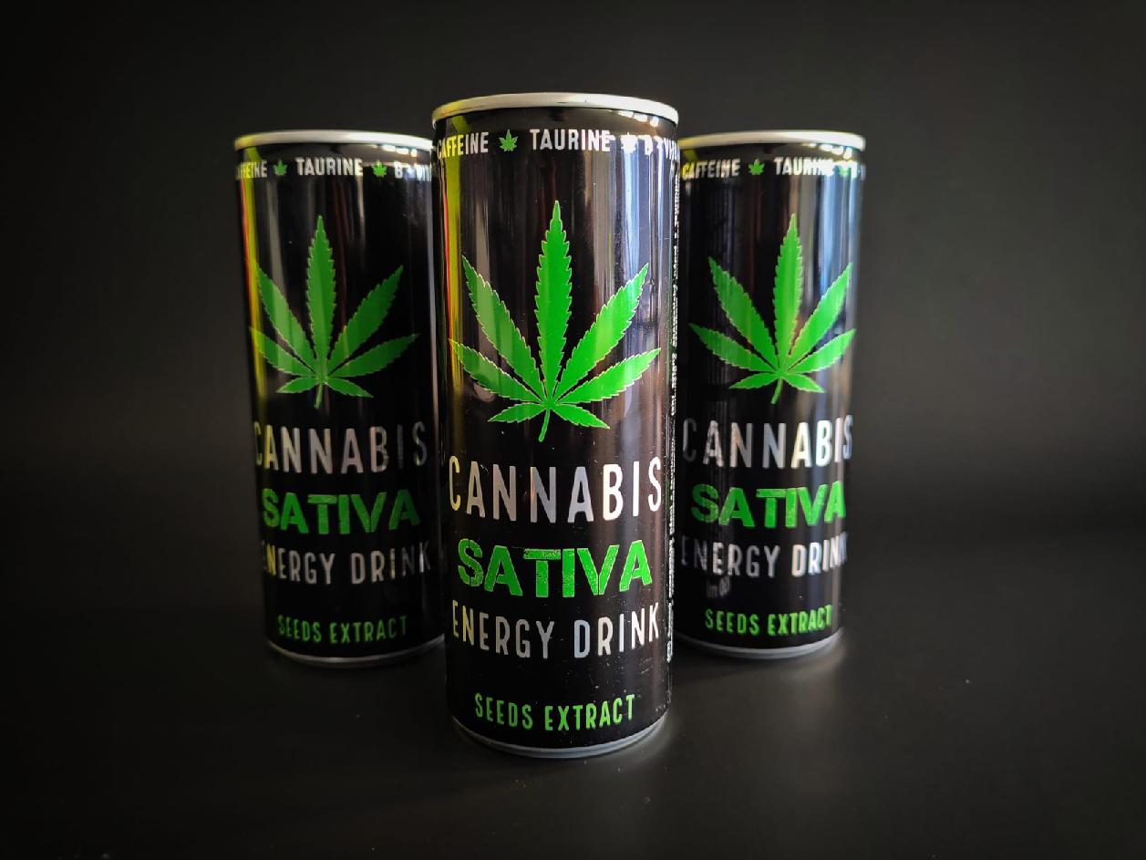 CANNABIS SATIVA Energy Drink 250ml 24ks